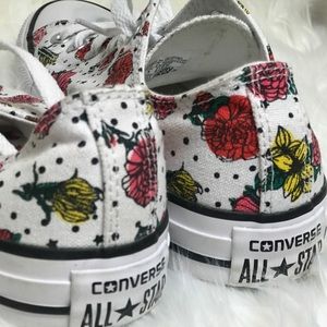 BARELY USED Converse All Star Floral Print
